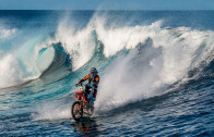 Il surf en moto | incroyable vidéo
