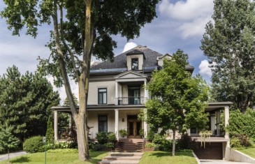 Maison de François Legault à vendre pour presque 5 millions