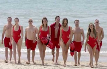 Le nouveau vidéoclip de Simple Plan à la sauce Baywatch avec David Hasselhoff