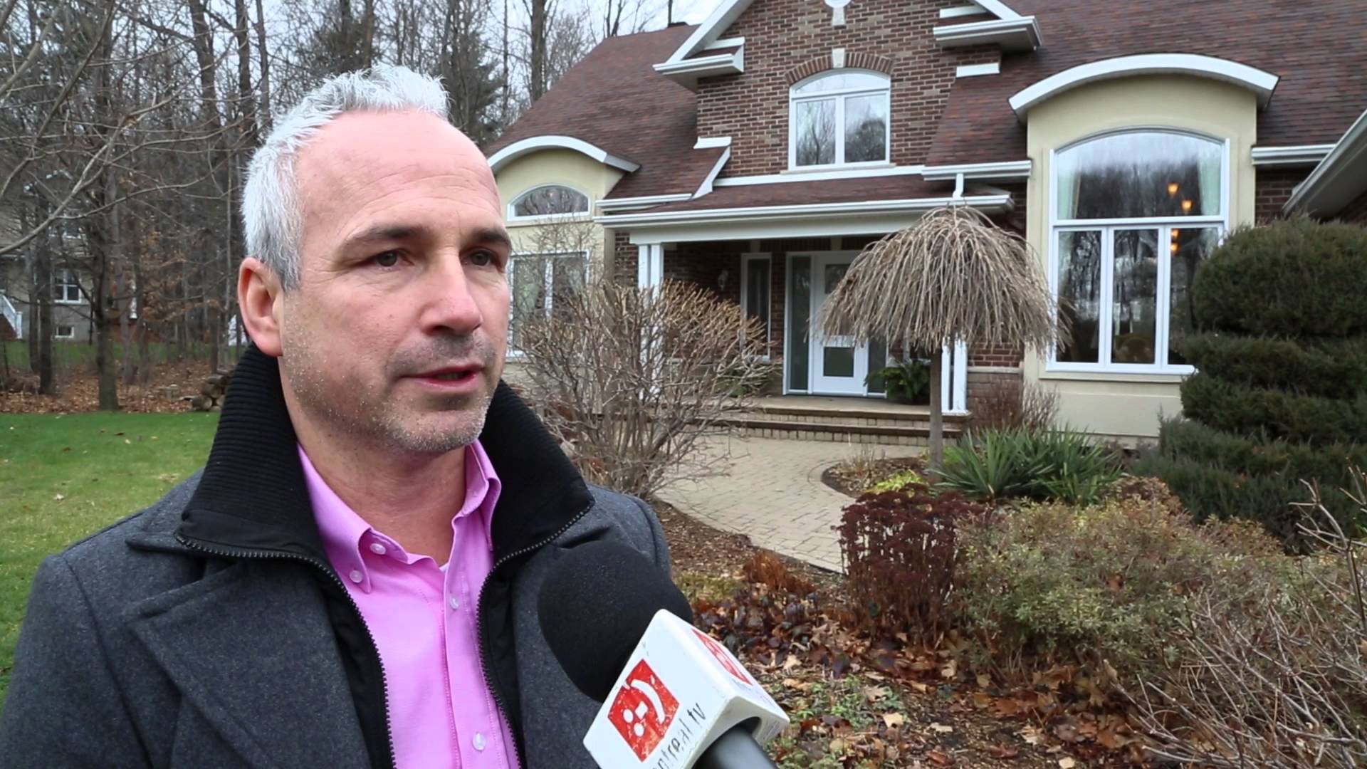 Groupe Royalty restaure portes et fenêtres d’une maison à Hudson