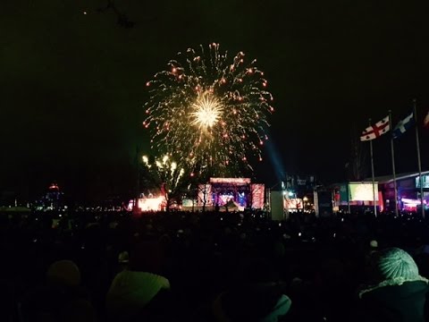 Foule monstre pour l’arrivée de 2016 à Montréal