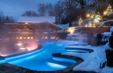 Le Spa Scandinave de Mont-Tremblant rajoute des nouveaux bains extérieurs | Photos