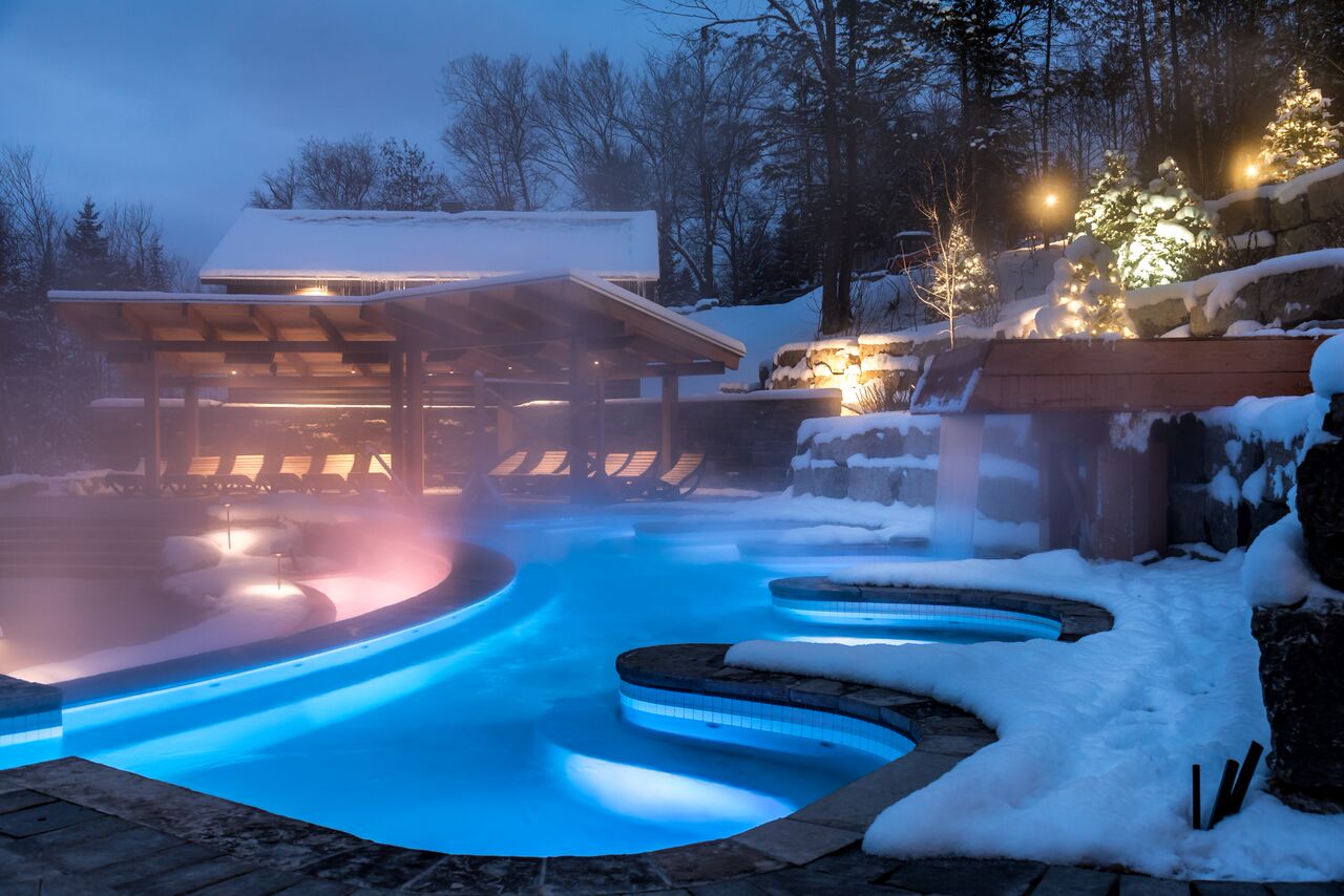 Le Spa Scandinave de Mont-Tremblant rajoute des nouveaux bains extérieurs | Photos
