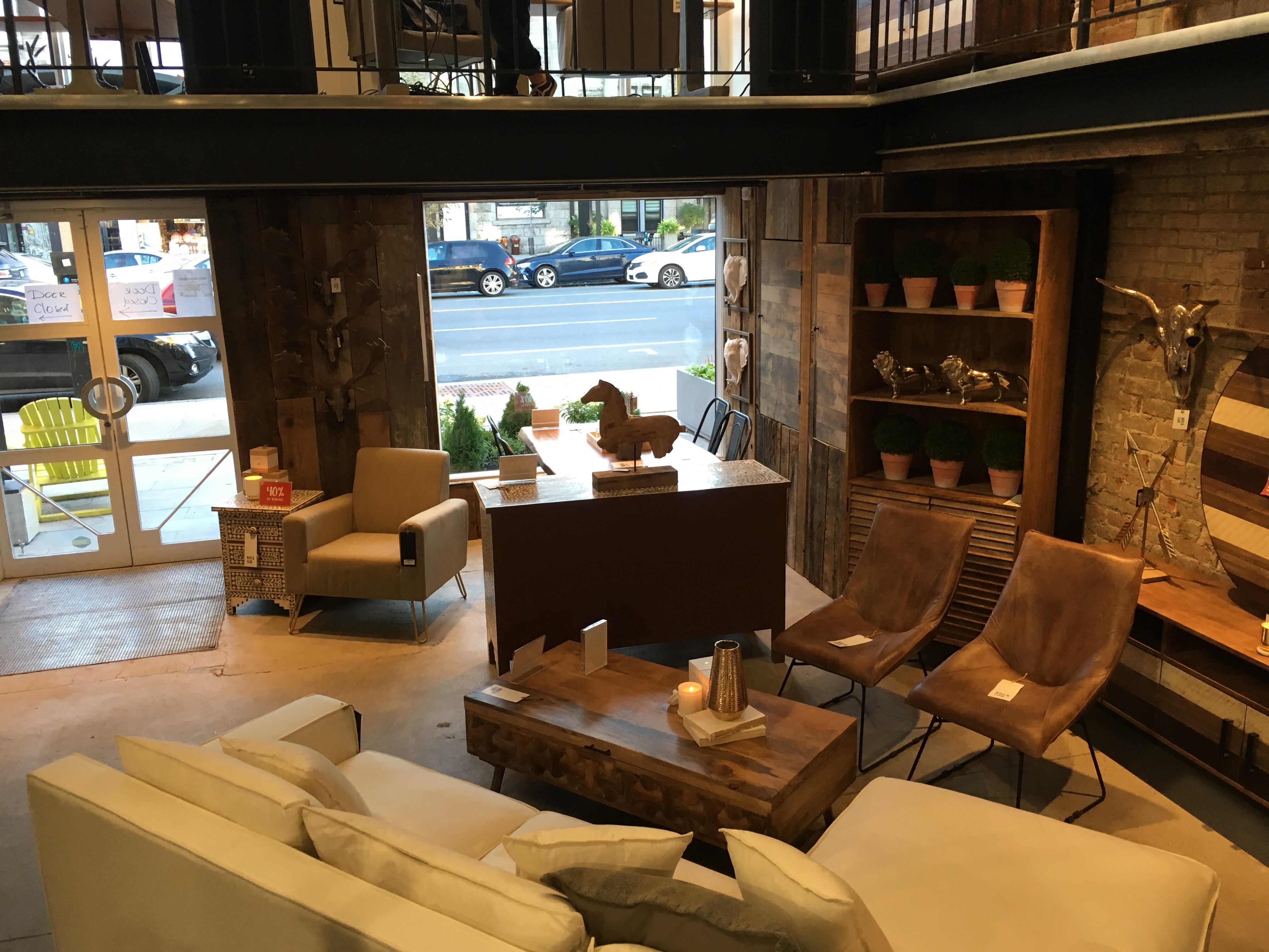 Bois & Cuir ouvre une nouvelle boutique sur la rue Saint-Denis