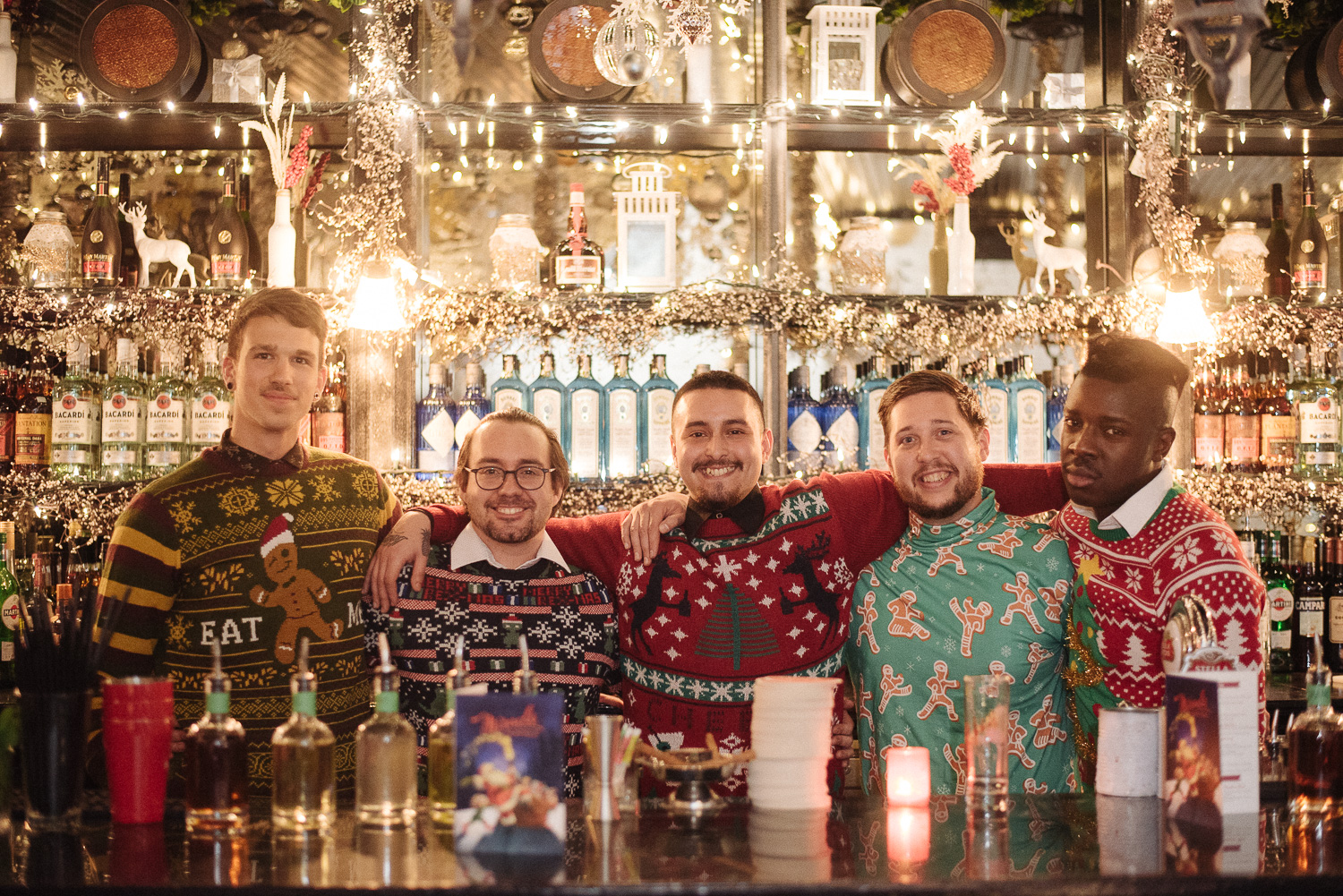 Photos | Le bar Miracle Montréal est ouvert pour vivre pleinement la saison des Fêtes