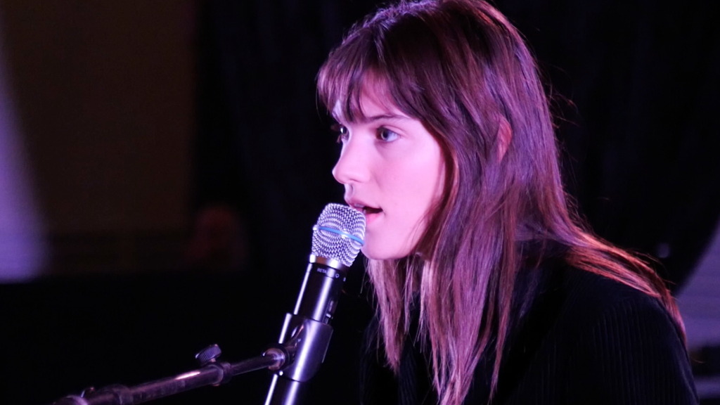 Vidéo | La soirée Accords Célestes avec la chanteuse Charlotte Cardin au Salon 1861