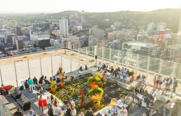 Prendre un verre sur la plus haute terrasse à Montréal