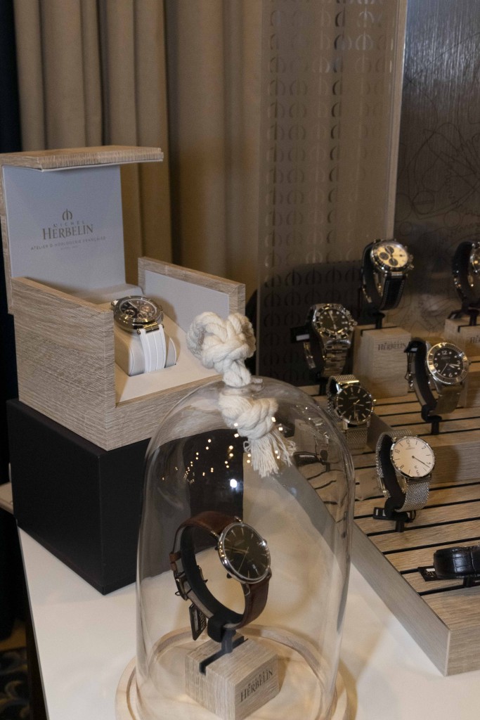 salon-horloge-135