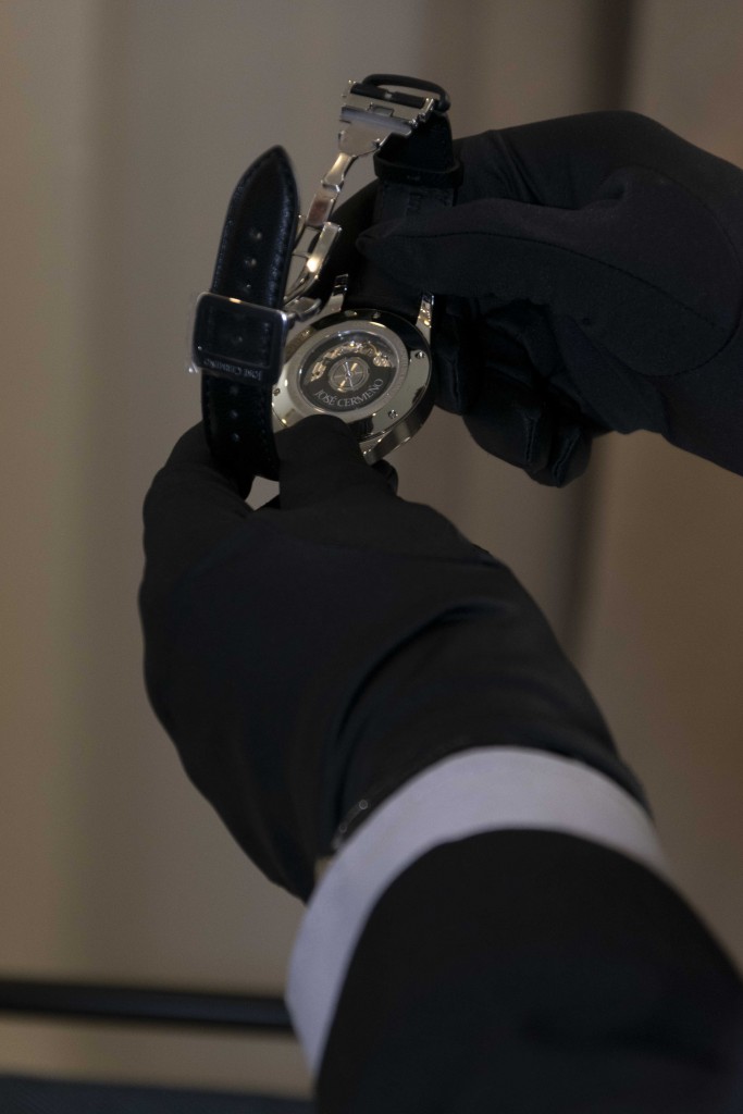 salon-horloge-170