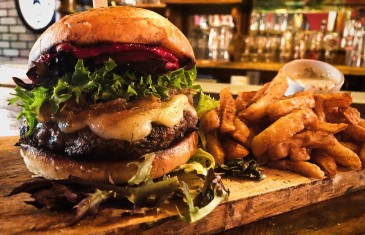 Tu peux choisir et voter pour le meilleur cheeseburger à Montréal