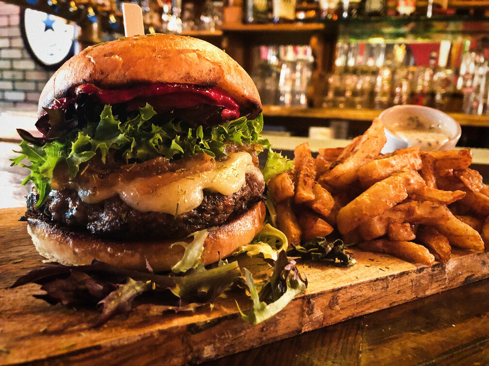 Tu peux choisir et voter pour le meilleur cheeseburger à Montréal