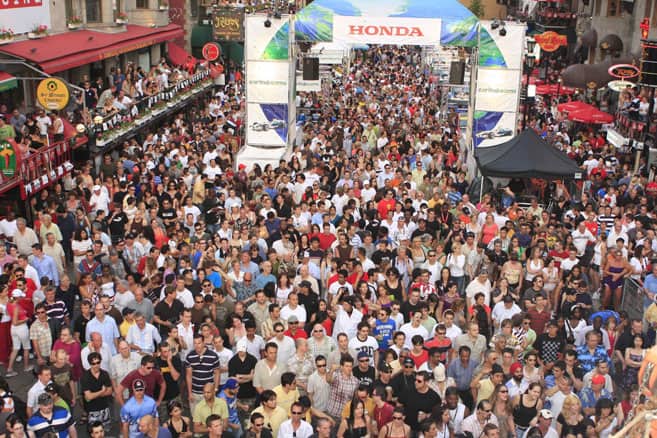 Activités et spectacles gratuits sur Crescent pendant le Grand Prix