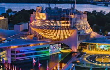 Casino de Montreal Expands with Eco-Luxury Hotel to Boost Tourism and Entertainment