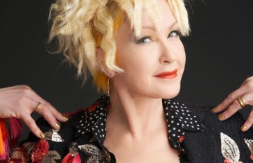 Cindy Lauper amorce sa tournée d’adieu à Montréal