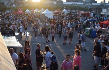 Le Grand PoutineFest 2025 roule à travers le Québec avec plusieurs artistes invités