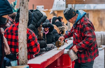 C’est le temps des sucres à Montréal et voici des endroits pour se régaler et festoyer